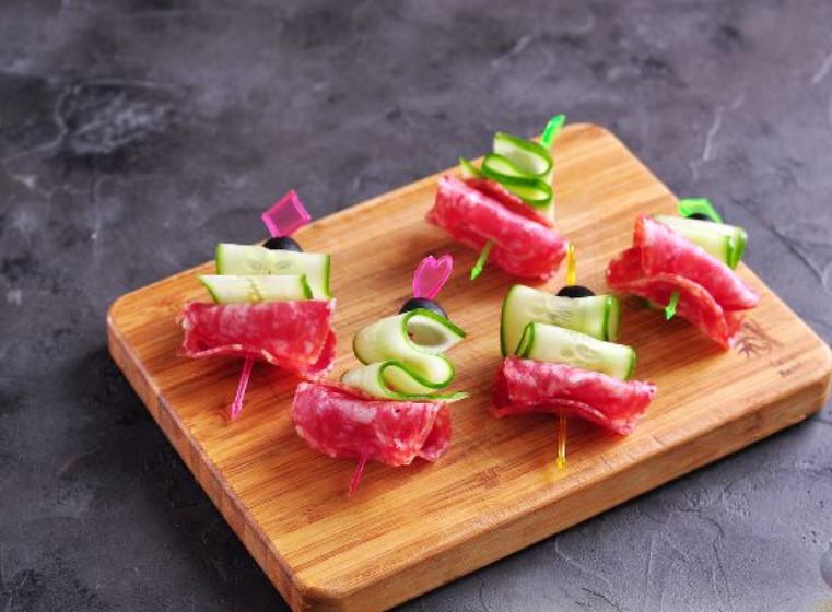 Canape with Sausage and Cheese step 11