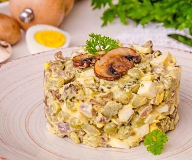 Navel of the Earth Salad