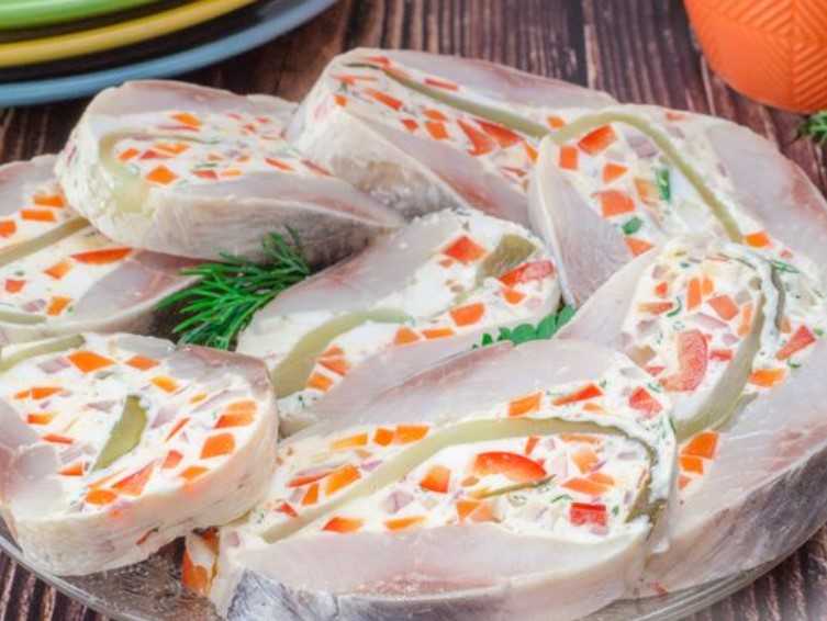 Herring Appetizer with Sour Cream, Sweet Pepper, Pickled Cucumber and Carrots