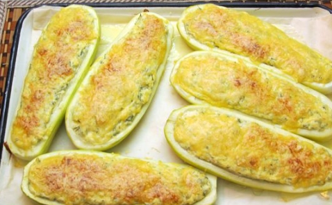 Zucchini Boats Baked with Cottage Cheese step 15