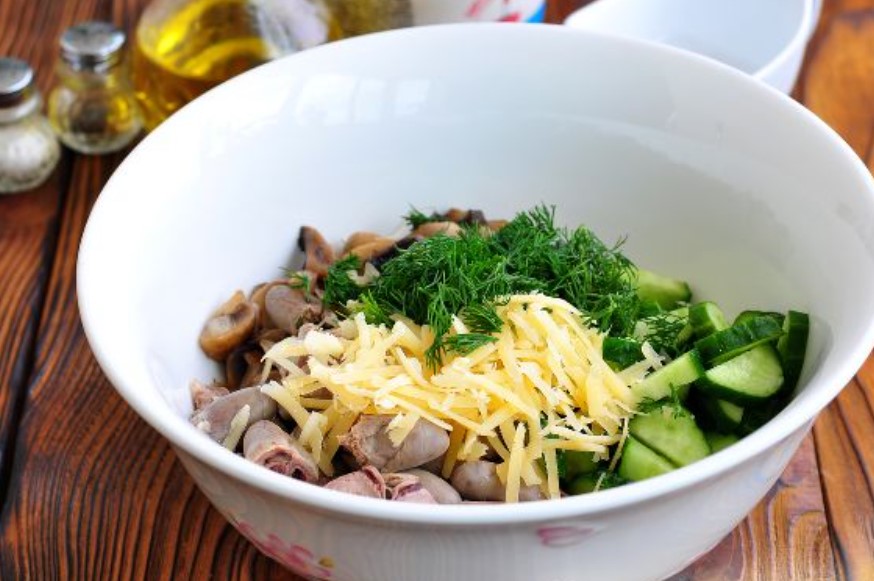 Chicken Hearts Salad with Mushrooms step 6