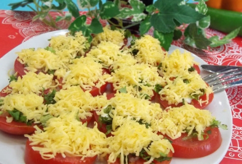 A La Caprese Appetizer of Tomatoes and Cheese