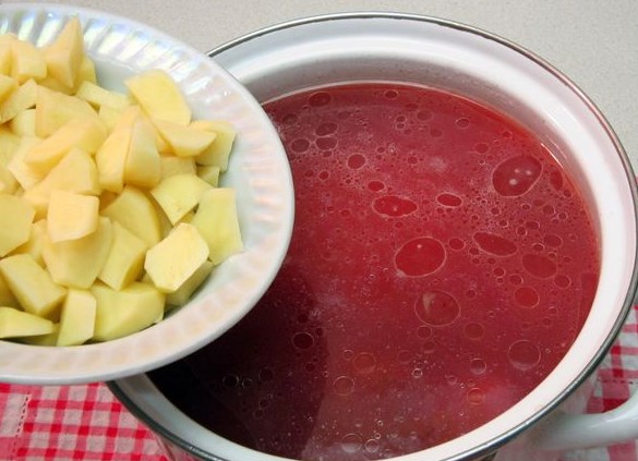 Ukrainian Borsch with Beans and Pork Ribs step 8