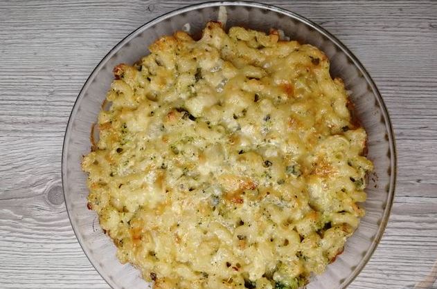 Baked Macaroni with Cauliflower, Broccoli and Cheese step 9