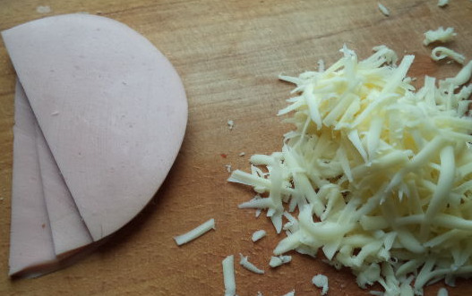 Hot Sandwiches with Sausage and Cheese step 2