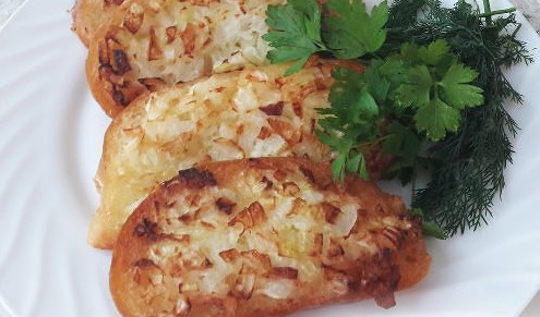 Croutons with Onions