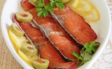 Lightly Salted Red Fish with Beets and Ginger