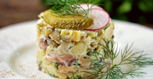 Salad with Potatoes and Smoked Fish