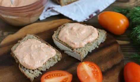 Cottage Cheese Pate with Baked Peppers
