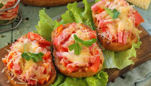 Hot Sandwiches in the Microwave