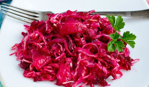 Cabbage Salad with Beets and Red Fish