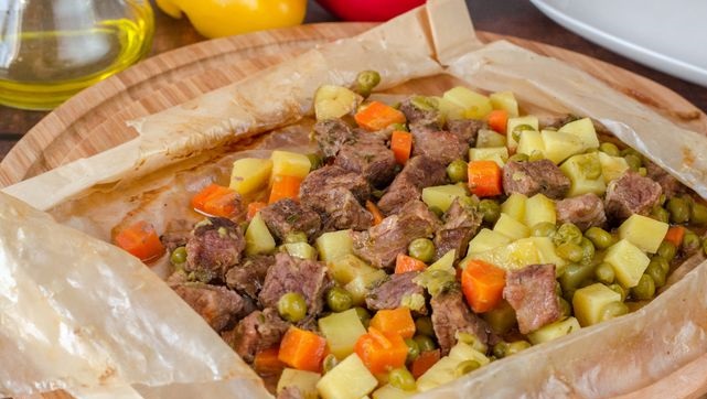 Baked Meat with Vegetables in Parchment