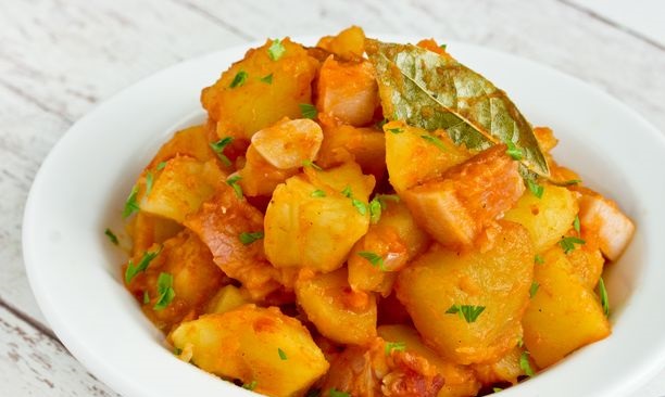 Stewed Potatoes with Smoked Brisket