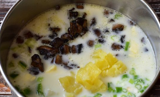 Okroshka with Mushrooms, Whey step 6