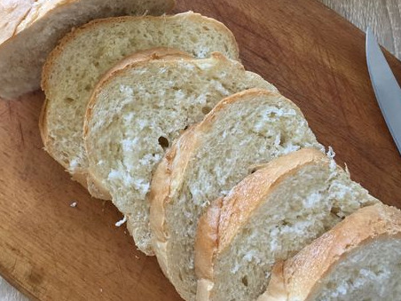 Croutons with Tomatoes and Garlic step 3