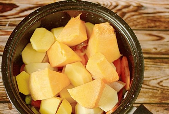 Stew of Pumpkin, Potatoes and Smoked Brisket step 6