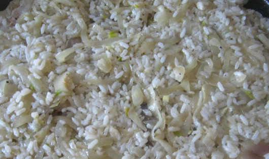 Raw Fish Pie with Onions and Rice step 13