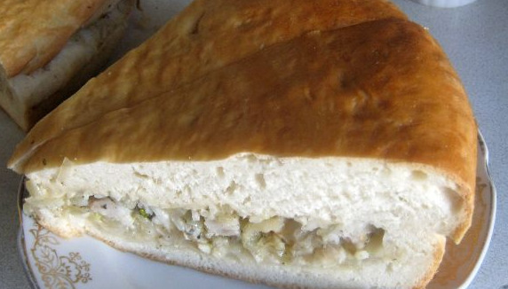 Raw Fish Pie with Onions and Rice