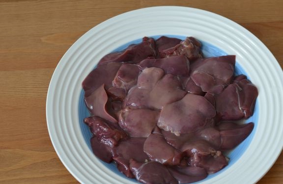 Chicken Liver with Canned Beans and Vegetables step 2