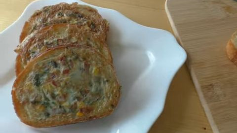 Croutons Stuffed with Vegetables, Mushrooms and Cheese