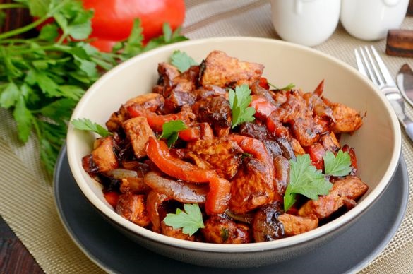 Roasted Turkey with Bell Pepper