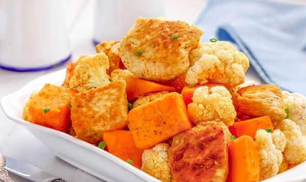 Turkey Baked with Pumpkin and Cauliflower