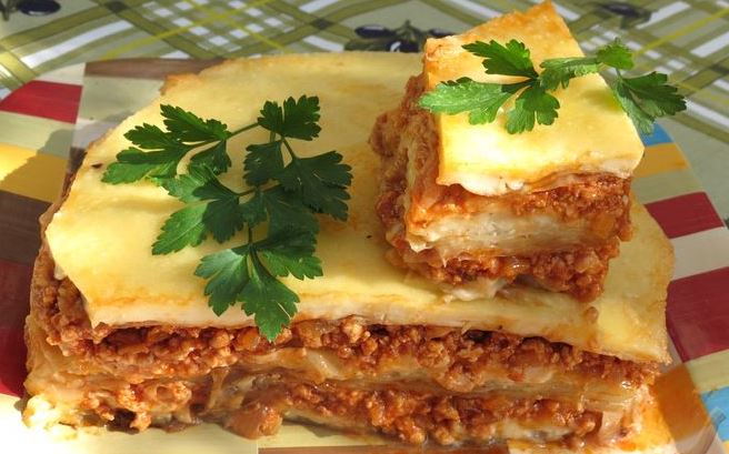 Cabbage Lasagna with Minced Meat (in the Oven)