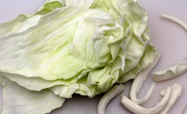 Cabbage Lasagna with Minced Meat (in the Oven) step 1