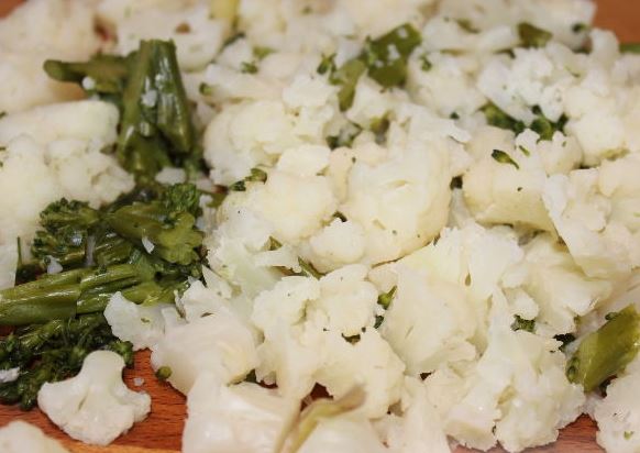 Cauliflower and Broccoli Casserole with Ham (in a Slow Cooker) step 5