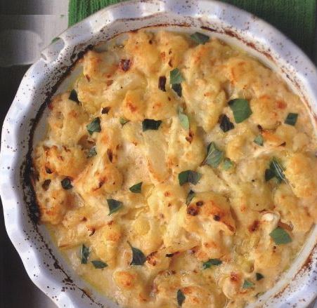 Cauliflower Baked in Aromatic Milk Sauce