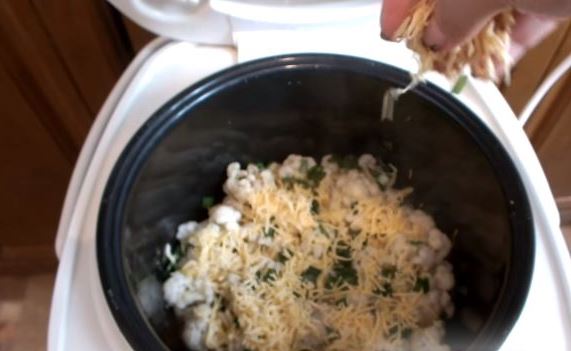 Cauliflower Casserole with Minced Meat step 6