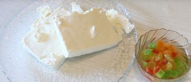 Cottage Cheese Casserole in the Oven step 1