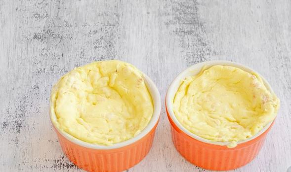 Cottage Cheese Casserole with Apple (in the Microwave) step 5