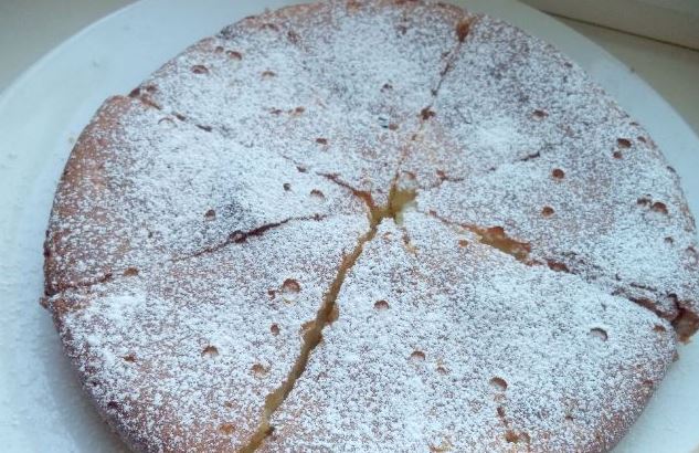 Cottage Cheese Casserole with Raisins