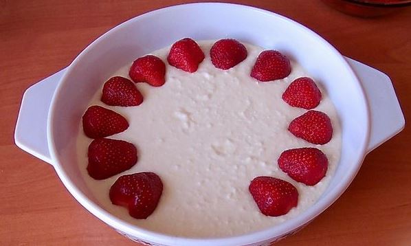 Curd Pudding with Strawberries step 4