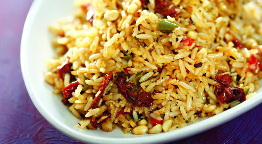 Wild Rice with Tomatoes and Pine Nuts