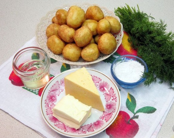 Fried Young Potatoes with Cheese step 1