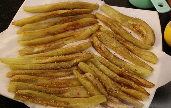 Eggplant in Lemon-Honey Sauce with Garlic step 6