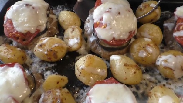Minced Meat “Stacks” with Eggplant, Tomato and Pepper step 9