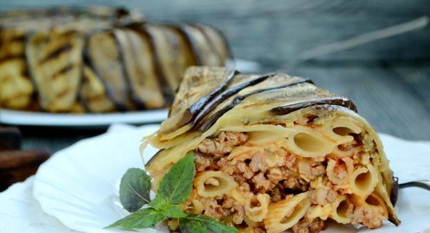 Eggplant Casserole and Minced Pasta
