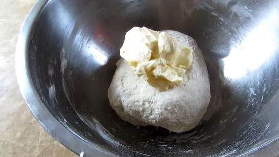 Filipino Bread (Pandesal) step 2