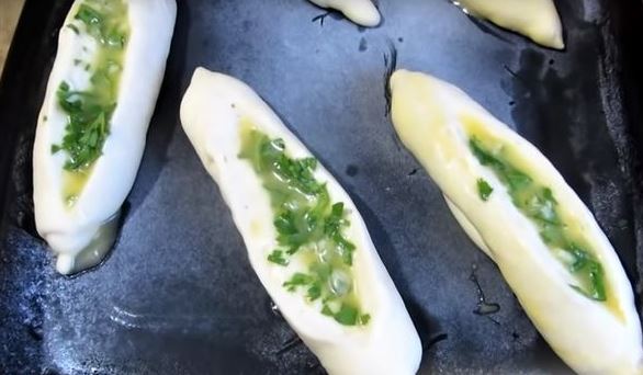 Flavored Garlic Cakes step 5
