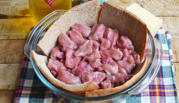 Meat Casserole with Bread step 5