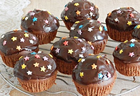 Chocolate Muffins with Cherry Jam and Nuts step 6