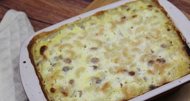 Pasta Casserole with Cottage Cheese and Raisins step 9