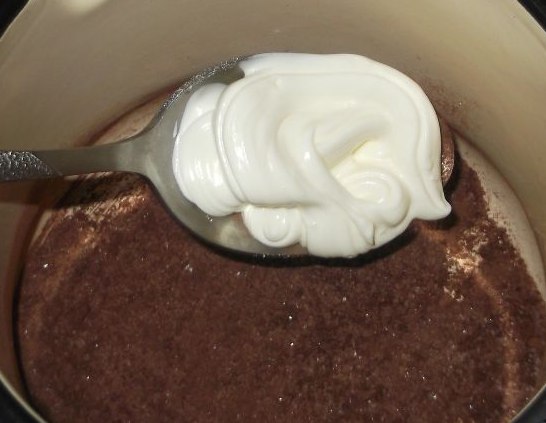 Chocolate Glaze with Cocoa step 2