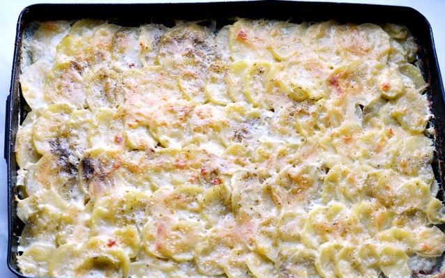 Pollock Baked with Potatoes and Onions, in Cream step 7