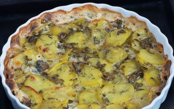 Potato Casserole with Olives, Rosemary and Garlic step 10