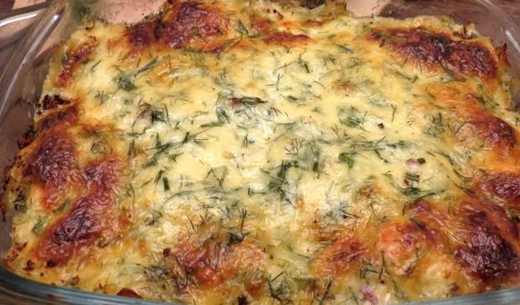 Potato Casserole with Salmon and Cheese-Cream Sauce step 7