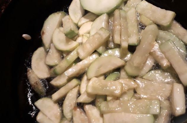 Potato Casserole with Zucchini and Cheese step 4